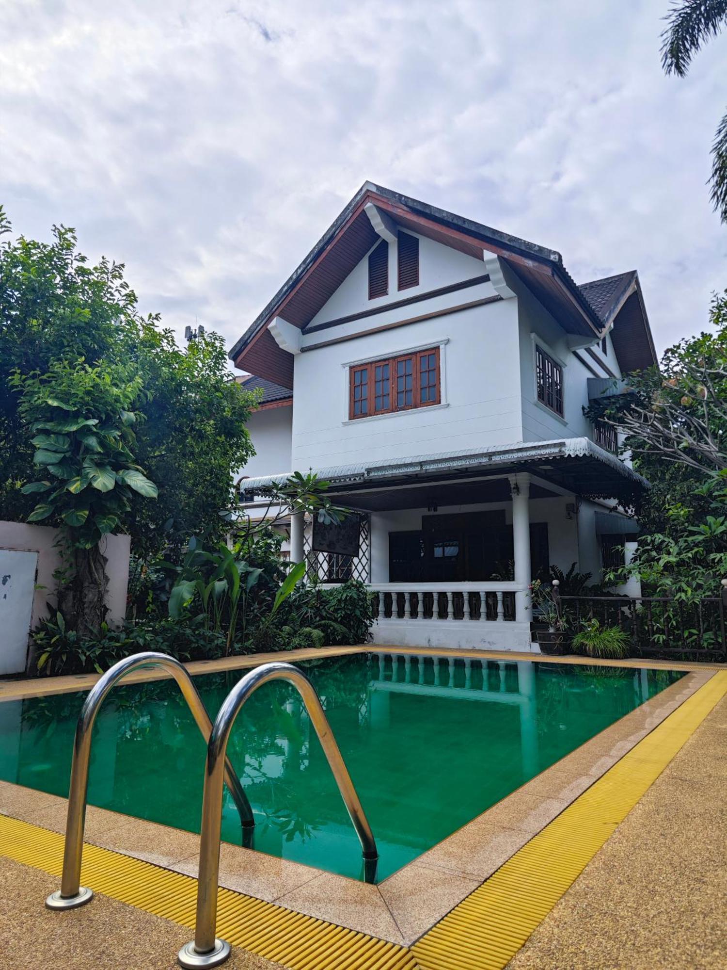 The Royal Shilton Resort Chiang Mai Exterior photo