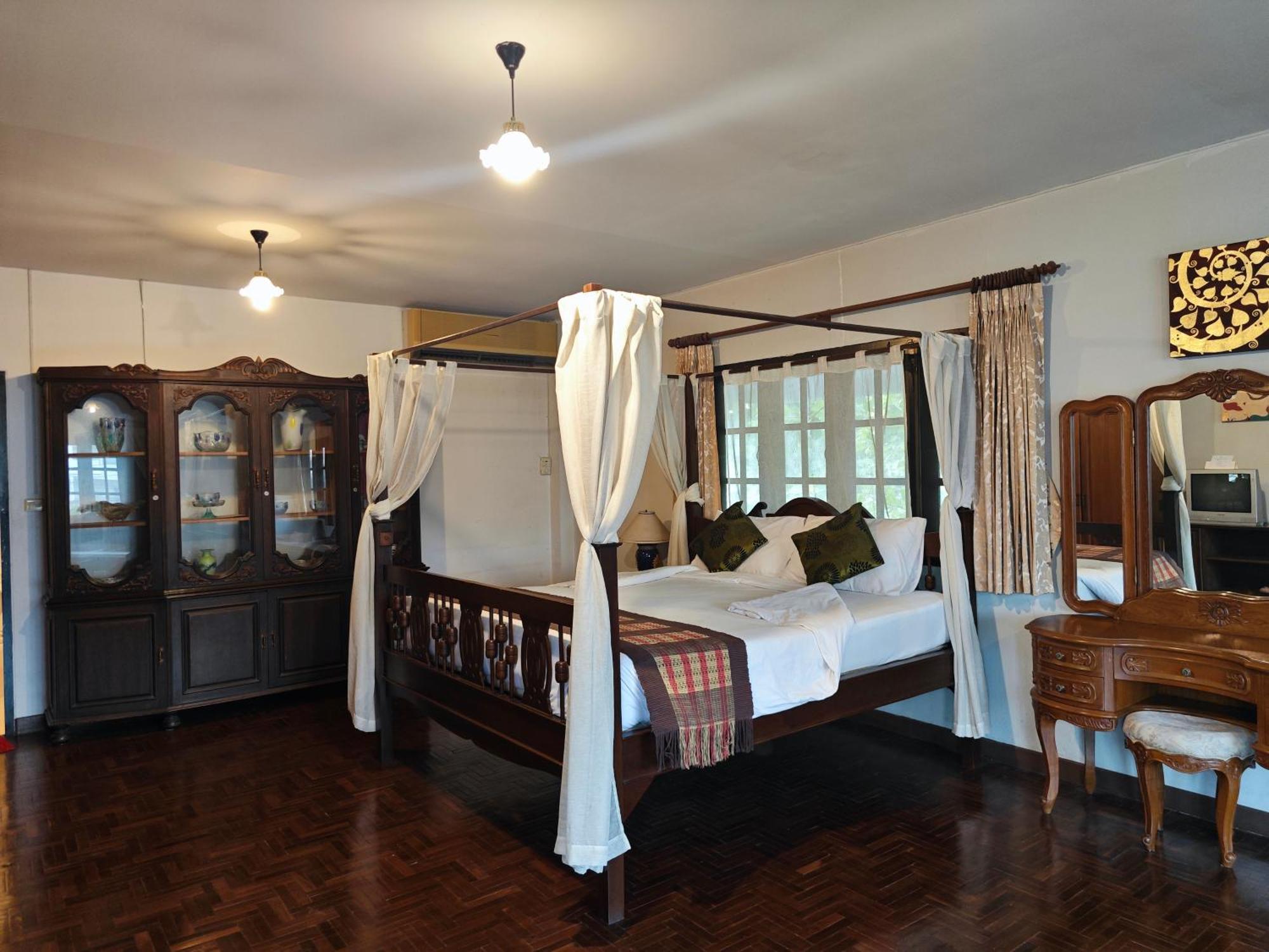 The Royal Shilton Resort Chiang Mai Exterior photo