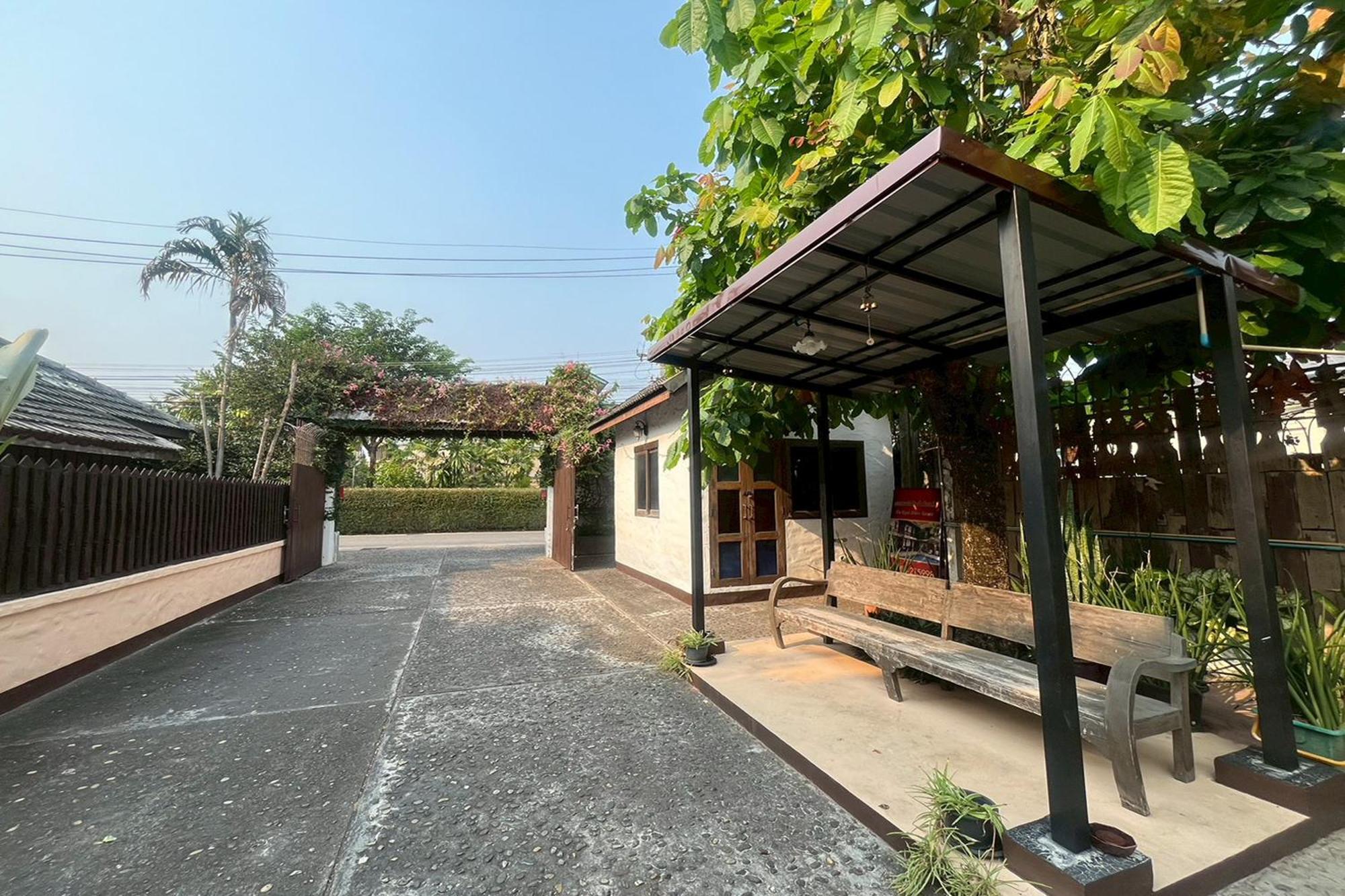 The Royal Shilton Resort Chiang Mai Exterior photo